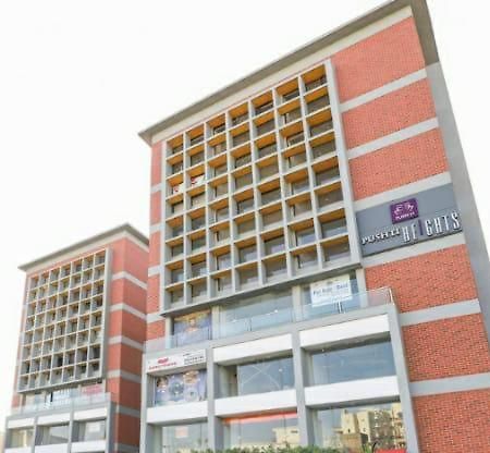 Hotel Prime Villa Gurukul Ahmedabad Bagian luar foto