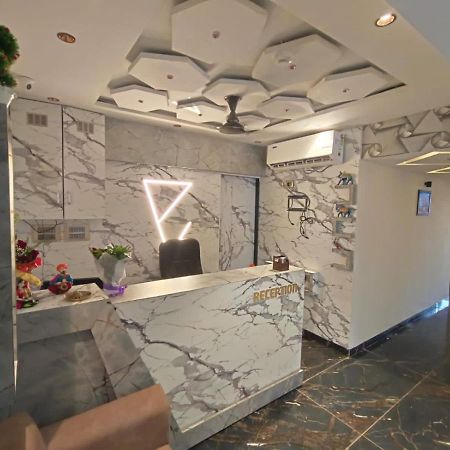 Hotel Prime Villa Gurukul Ahmedabad Bagian luar foto