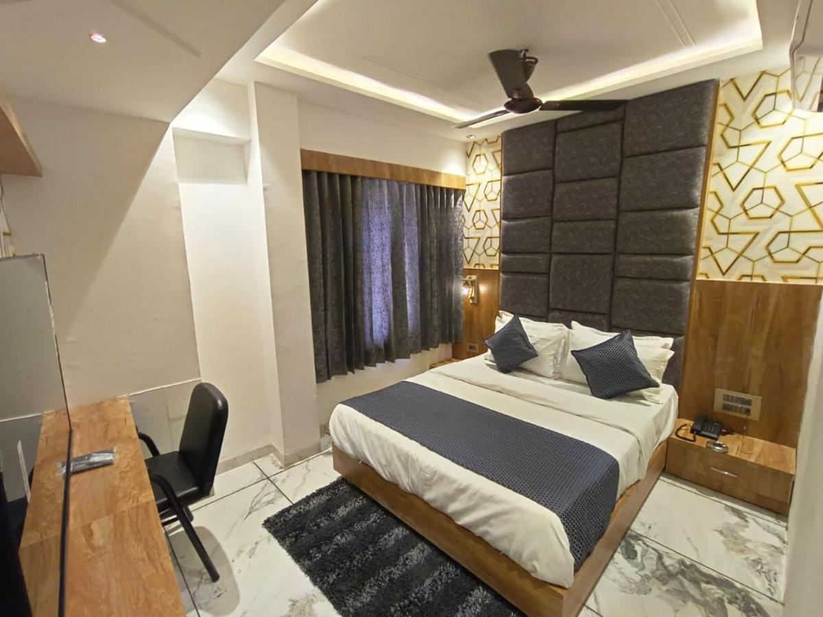 Hotel Prime Villa Gurukul Ahmedabad Bagian luar foto
